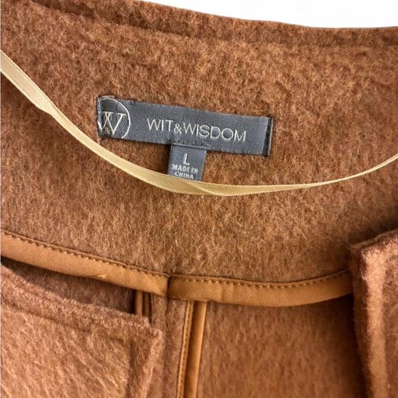 Elevated Minimalist Layering - Wit & Wisdom Cardigan - Picture 3 of 7